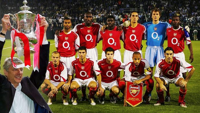 Advantages of owning a strong squad in football